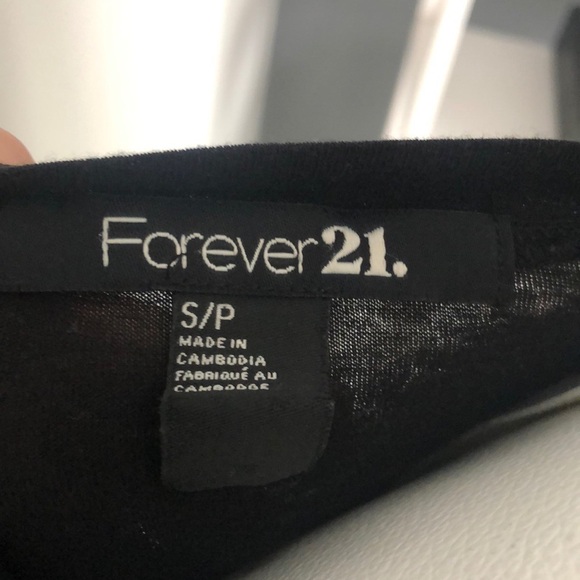 Forever 21 shirt - Picture 2 of 2